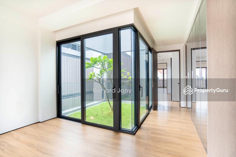 Bungalow for Sale,  D19 New F'Hold Modern 6 Brm Bungalow Pool Lift Park 4 Cars, SGD 11,000,000 | Freehold