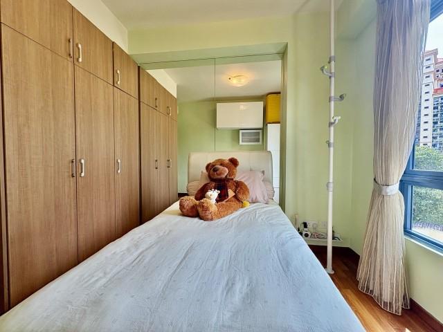 Sanctuary Green Condominium For Sale, $1,520,000, 2 Bed 2 Bath 775 sqft $1,961.00 psf