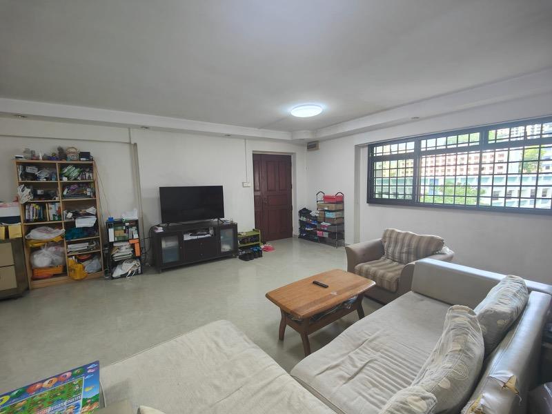 Prop-GPT: HDB Apartment: D12 Toa Payoh 156 Lorong 1 Toa Payoh