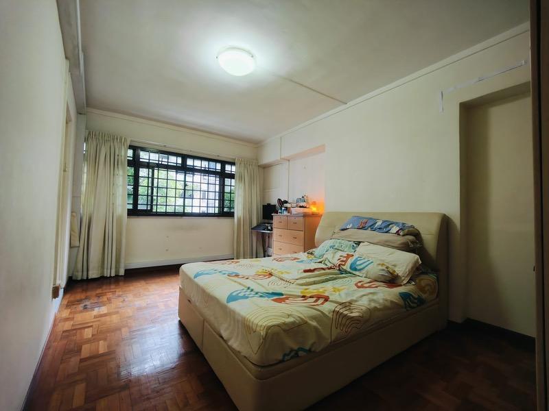 156 Lorong 1 Toa Payoh HDB Apartment For Sale, $1,028,000, 3 Bed 2 Bath 1,270 sqft $809.00 psf