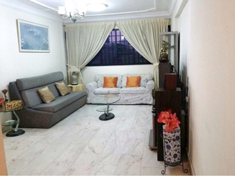 Prop-GPT: HDB Apartment: D07  12 North Bridge Road