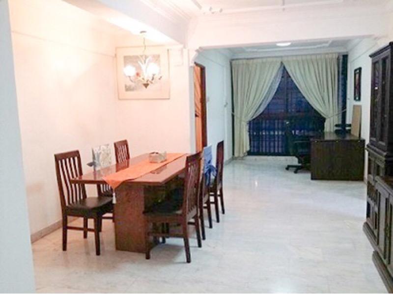 HDB Apartment for Sale, 12 North Bridge Road HDB Apartment For Sale, $800,000, 3 Bed 2 Bath 1,227 sqft $652.00 psf, SGD 800,000