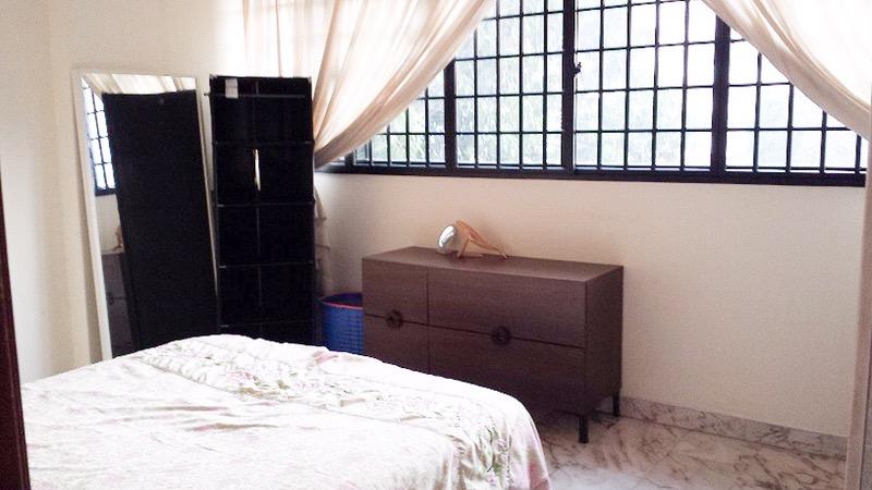 HDB Apartment for Sale, 12 North Bridge Road HDB Apartment For Sale, $800,000, 3 Bed 2 Bath 1,227 sqft $652.00 psf, SGD 800,000