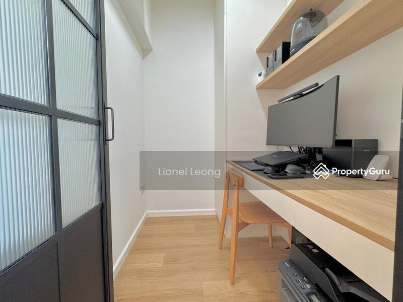 HDB Flat for Sale, 443B Fajar Road, SGD 868,000 | 99-year lease