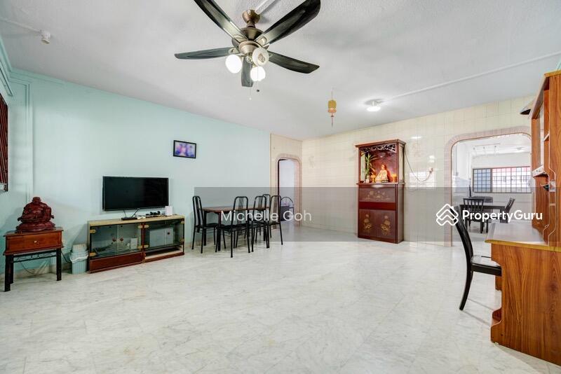 Prop-GPT: HDB Flat: D22 Boon Lay 412 Jurong West Street 42
