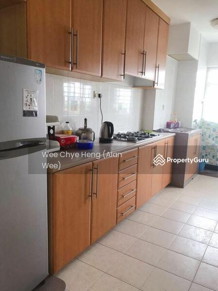 HDB Flat for Sale: D05, 120371
