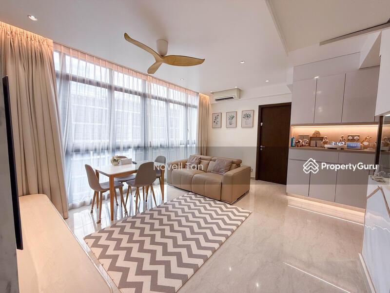 Prop-GPT: Condominium: D27 Yishun Symphony Suites