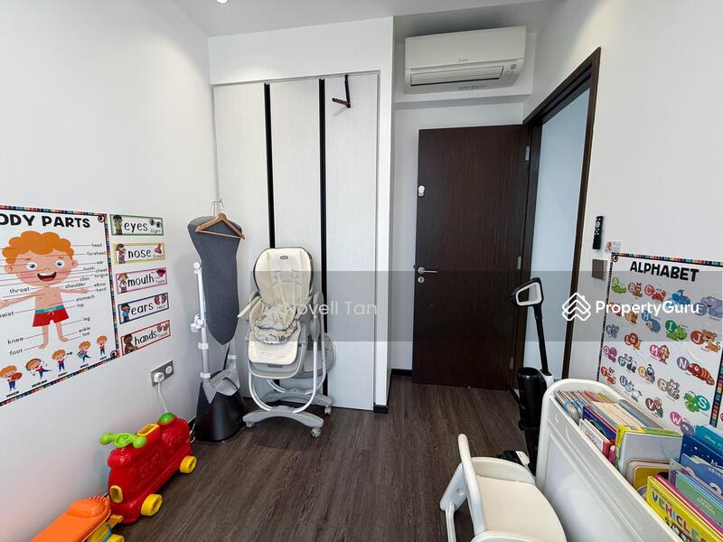 Condominium for Sale, Symphony Suites, SGD 1,245,000 | 99-year lease