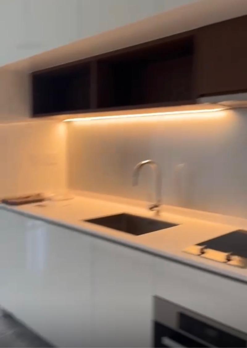 Fourth Avenue Residences Condominium For Sale, $1,400,000, 1 Bed 1 Bath 517 sqft $2,708.00 psf