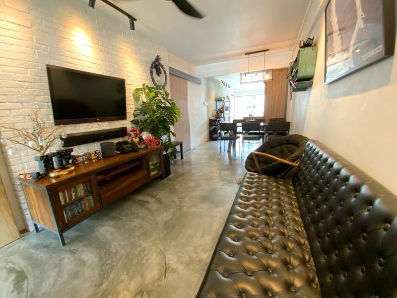 Prop-GPT: HDB Apartment: D19  327 Hougang Avenue 5