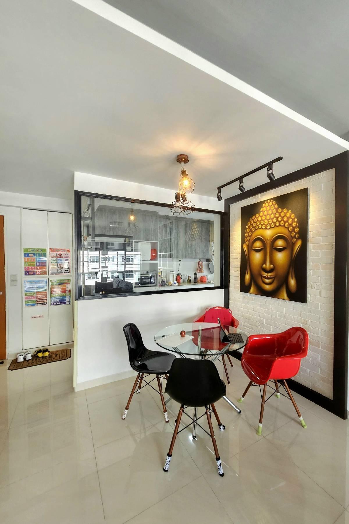 523C Tampines Central 7 HDB Apartment For Sale, $999,000, 3 Bed 2 Bath 1,216 sqft $822.00 psf