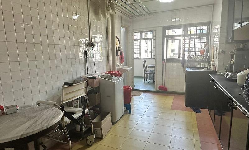 HDB Apartment for Sale, 117 Bedok North Road HDB Apartment For Sale, $450,000, 2 Bed 2 Bath 785 sqft $573.00 psf, SGD 450,000 | 99-year Leasehold