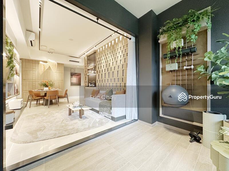 Executive Condominium for Sale: D24, 659163