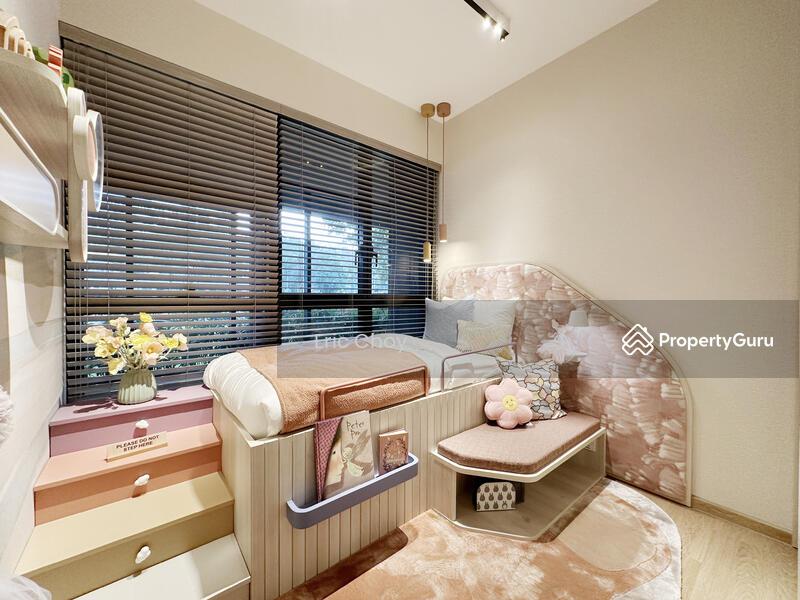 Executive Condominium for Sale: D24, 659163