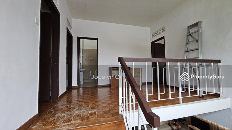 Corner Terrace for Sale: Pasir Ris, D18, 519235