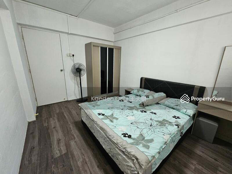 HDB Flat for Sale: D19, 530102