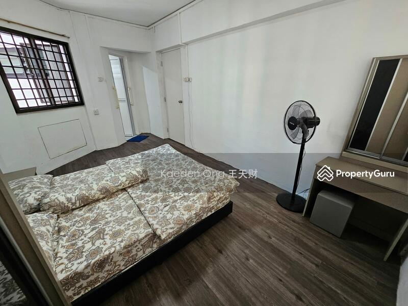HDB Flat for Sale: D19, 530102