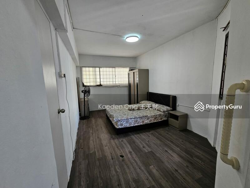 HDB Flat for Sale: D19, 530102