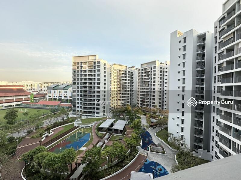Prop-GPT: HDB Flat: D27 Yishun 347A Yishun Avenue 11
