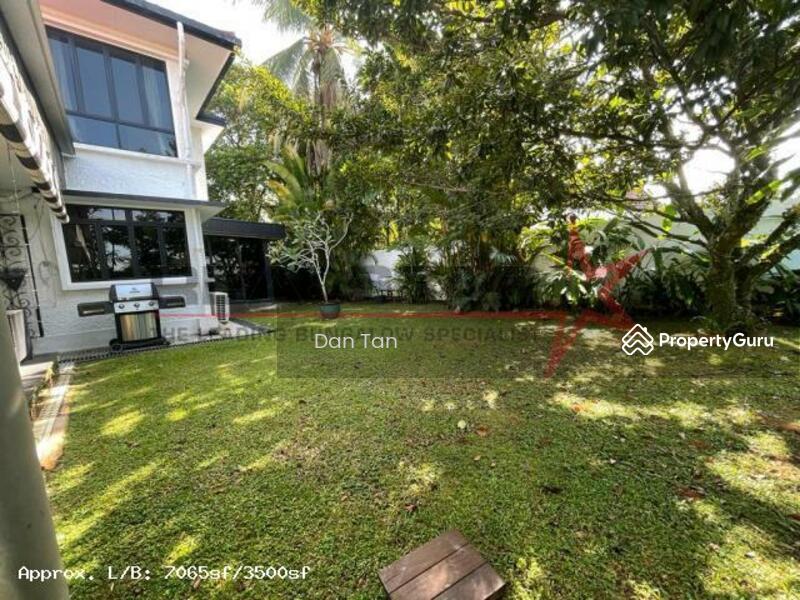 Prop-GPT: Detached: D10  $21xx psfHILLTOPELEVATED LANDAMAZING VIEWBUNGALOW