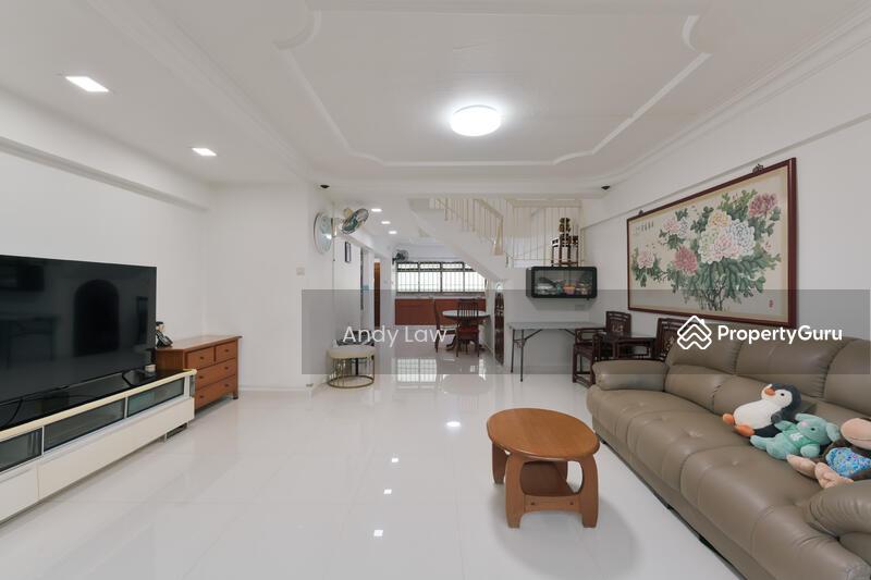 Prop-GPT: HDB Flat: D19  357 Hougang Avenue 7