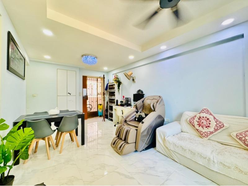 HDB Apartment for Sale: D13, 373018