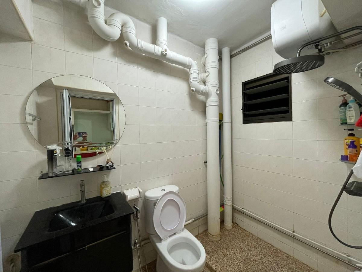 188D Rivervale Drive HDB Apartment For Sale, $730,000, 3 Bed 2 Bath 1,238 sqft $590.00 psf