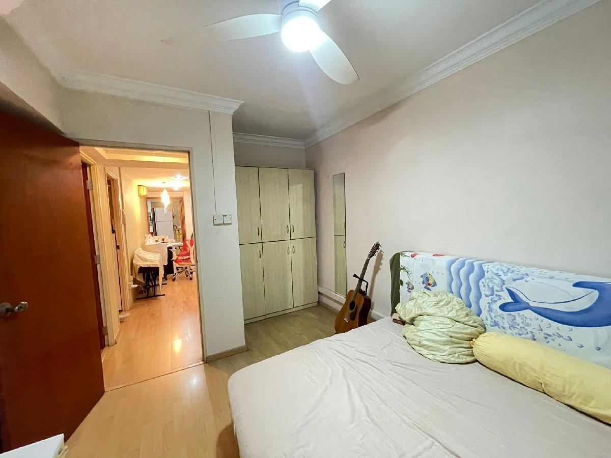 188D Rivervale Drive HDB Apartment For Sale, $730,000, 3 Bed 2 Bath 1,238 sqft $590.00 psf