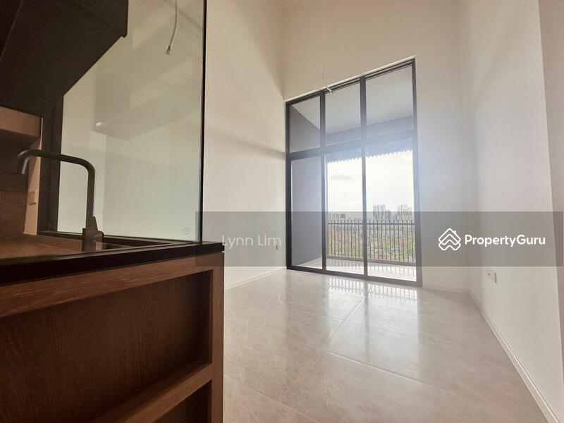 Prop-GPT: Condominium: D21  KI Residences At Brookvale