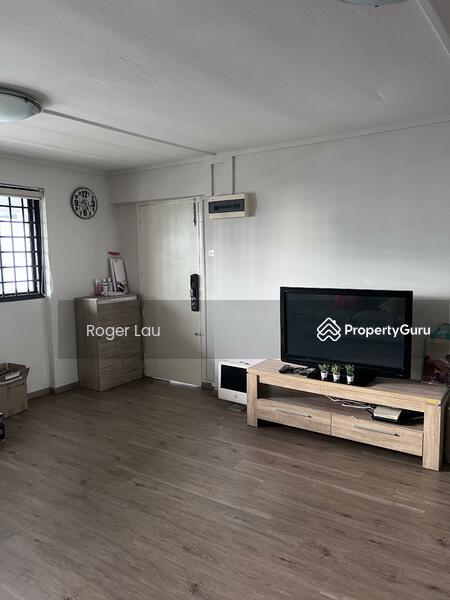 Prop-GPT: HDB Flat: D15 Marine Parade 61 Marine Drive