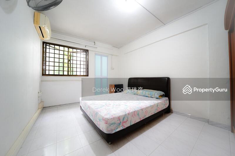 HDB Flat for Sale, 713 Yishun Street 71, SGD 488,000 | 99-year lease