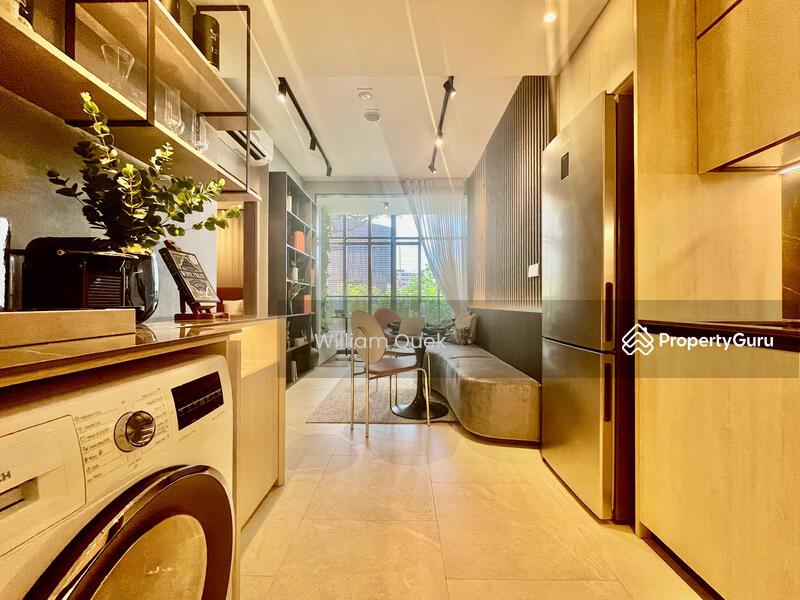 Prop-GPT: Apartment: D09 Cairnhill Orchard Sophia