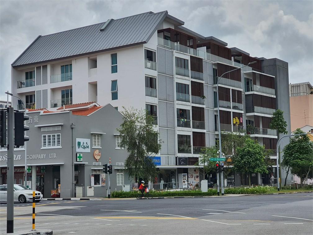 Condominium for Sale, Grandview Suites @ Geylang Condominium For Sale, $650,0001 Bath 420 sqft $1,548.00 psf, SGD 650,000
