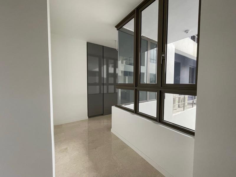 The Tre Ver Condominium For Sale, $1,438,000, 2 Bed 2 Bath 753 sqft $1,910.00 psf