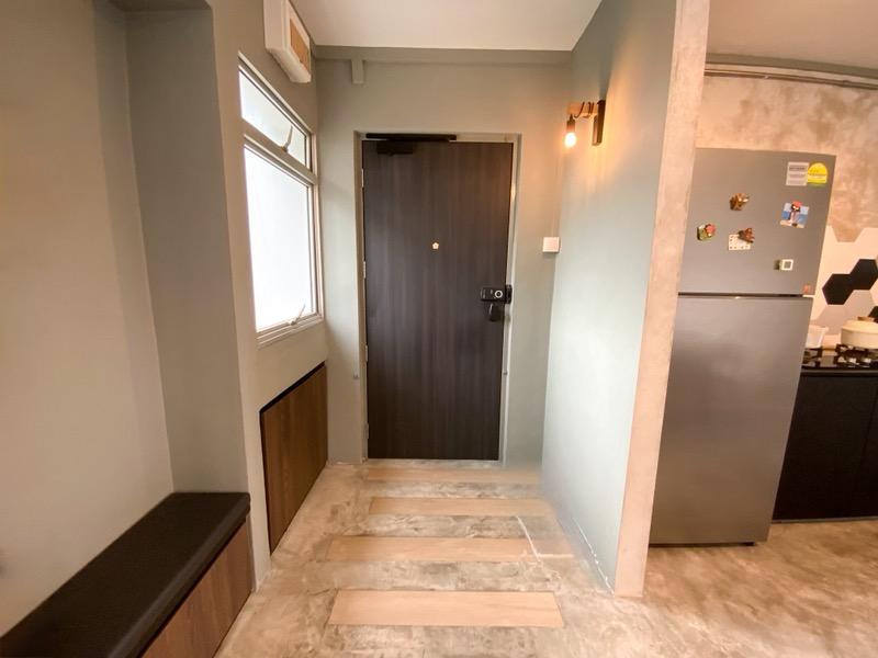HDB Apartment for Sale, 275 Toh Guan Road HDB Apartment For Sale, $590,000, 3 Bed 2 Bath 968 sqft $610.00 psf, SGD 590,000 | 99-year Leasehold