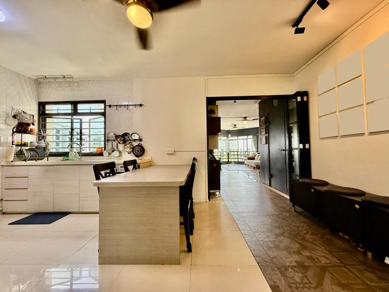 486 Admiralty Link HDB Apartment For Sale, $618,000, 3 Bed 2 Bath 1,194 sqft $518.00 psf