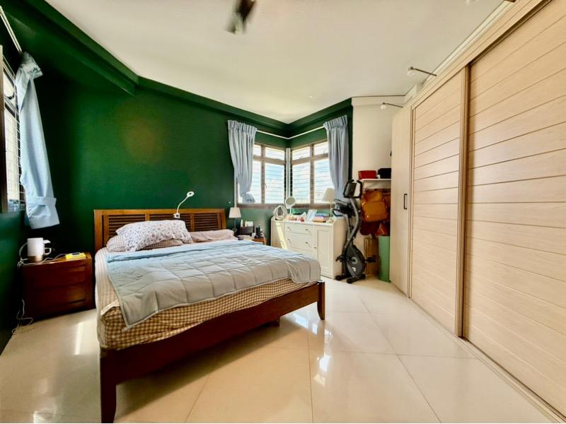 486 Admiralty Link HDB Apartment For Sale, $618,000, 3 Bed 2 Bath 1,194 sqft $518.00 psf