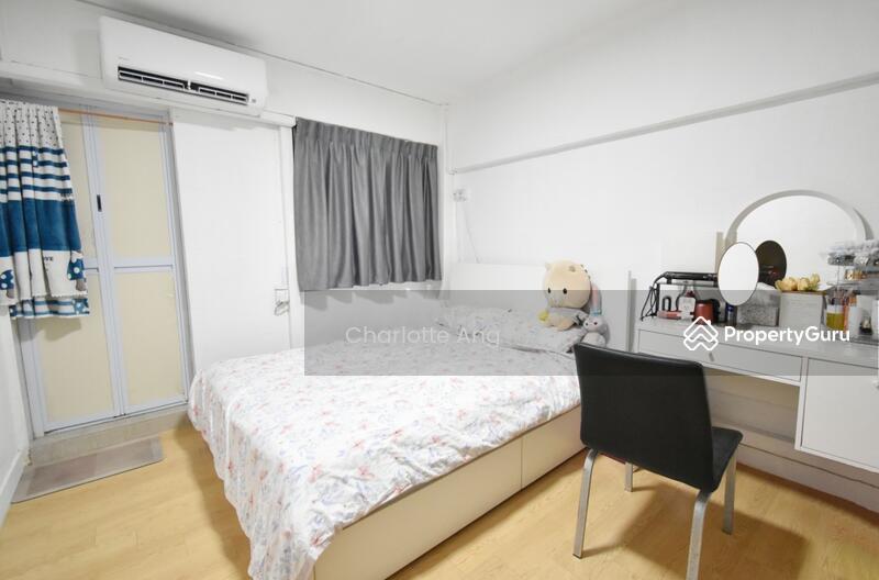 HDB Flat for Sale, 231 Lorong 8 Toa Payoh, SGD 390,000 | 99-year lease