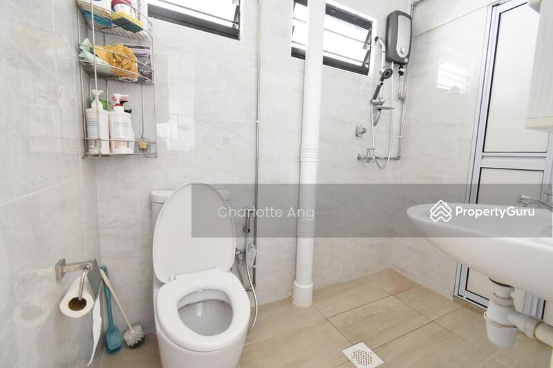 HDB Flat for Sale, 231 Lorong 8 Toa Payoh, SGD 390,000 | 99-year lease
