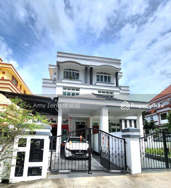 Semi-Detached for Sale: D17, 498928