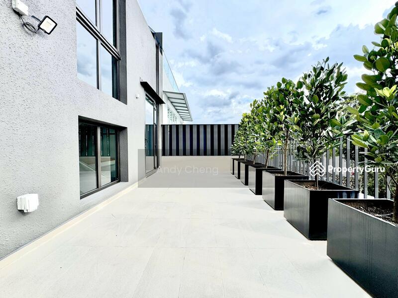 Serangoon Garden. Brand New Modern Inter Terrace!