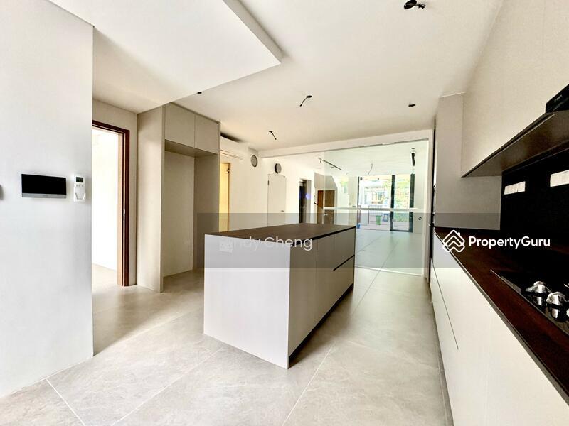 Serangoon Garden. Brand New Modern Inter Terrace!