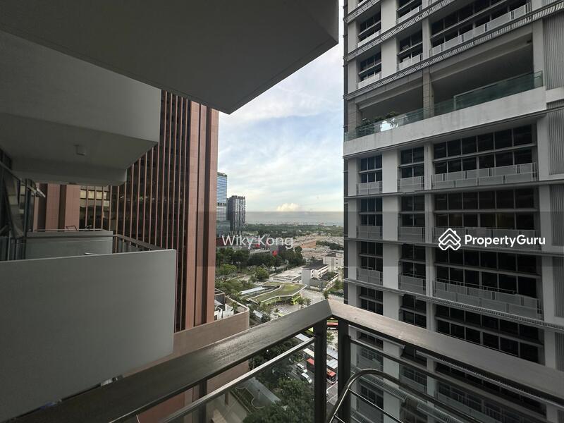 Apartment for Sale, Lumiere, SGD 950,000 | 99-year lease