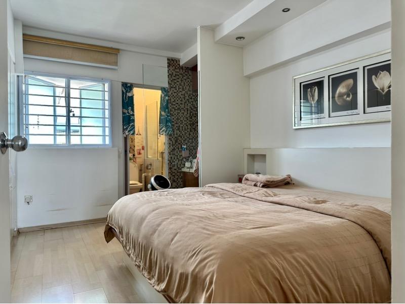 204 Ang Mo Kio Avenue 3 HDB Apartment For Sale, $618,000, 3 Bed 2 Bath 990 sqft $624.00 psf