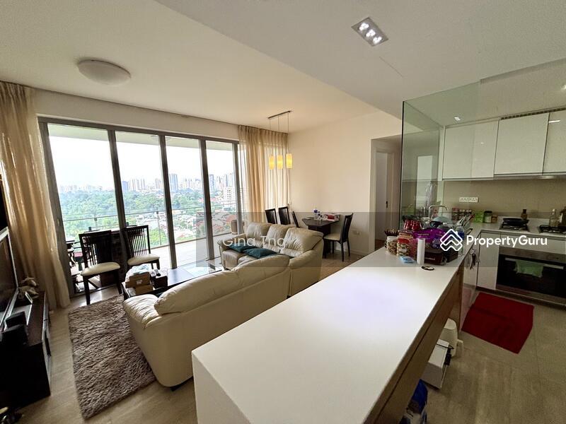 Prop-GPT: Condominium: D10  Cyan