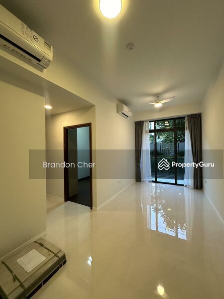 Prop-GPT: Condominium: D23 Hillview Phoenix Residences