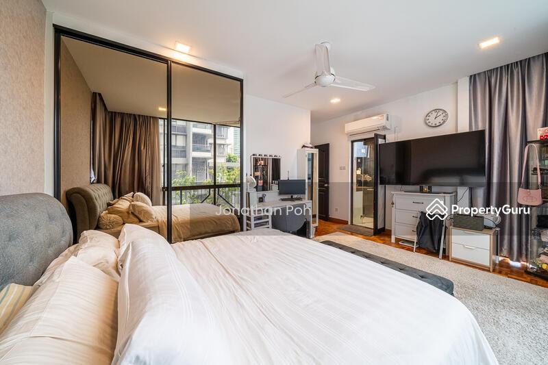 Apartment for Sale: D12, 329976