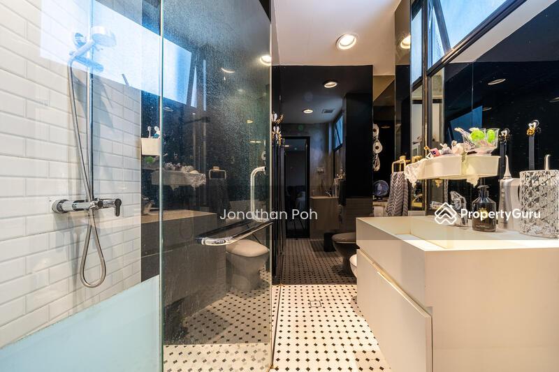 Apartment for Sale: D12, 329976
