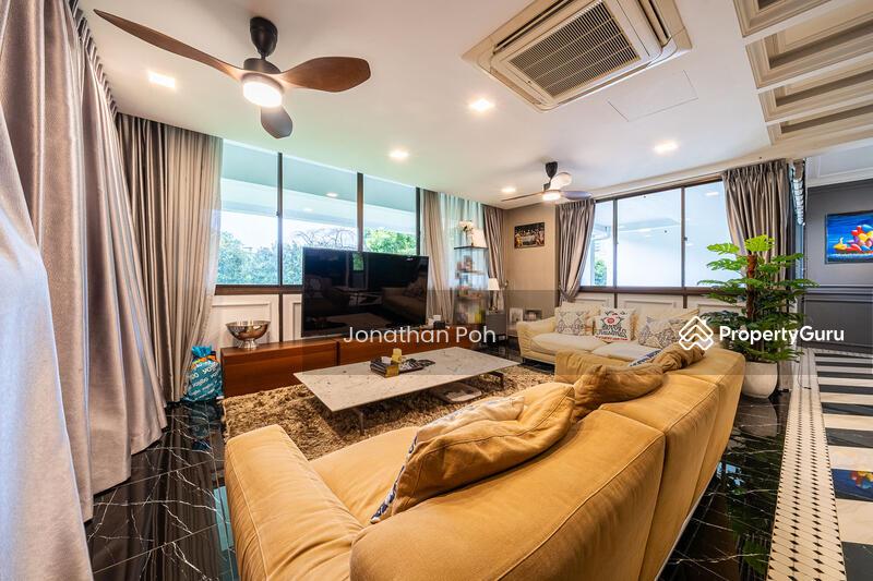 Apartment for Sale: D12, 329976