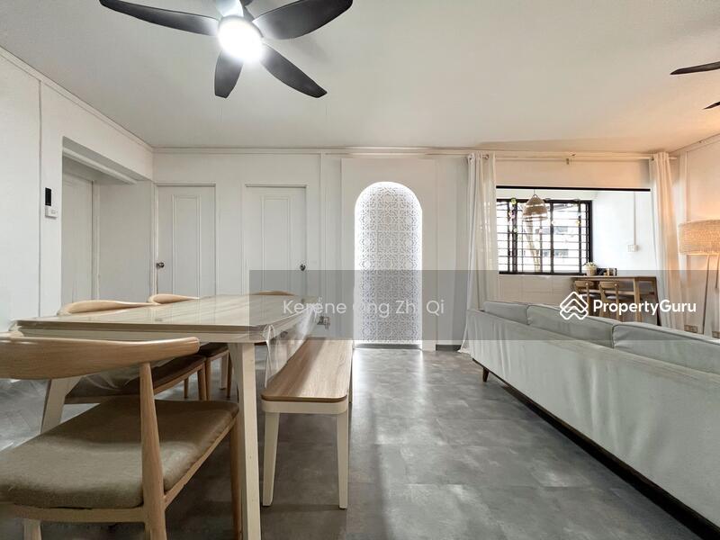 HDB Flat for Sale: D27, 750404